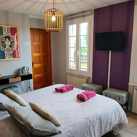 Frühstückspension D'hotes Le Clos De La Bertiniere Petit Dejeuner Inclus 3*